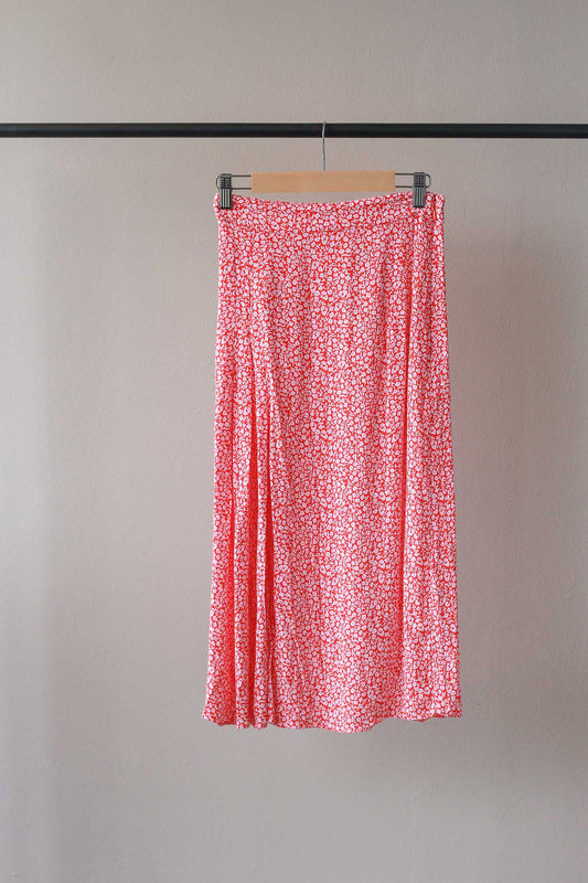 H&M Ditsy Floral Skirt with Front Slit