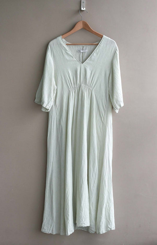 Zara V-Neck Maxi Dress in Sage